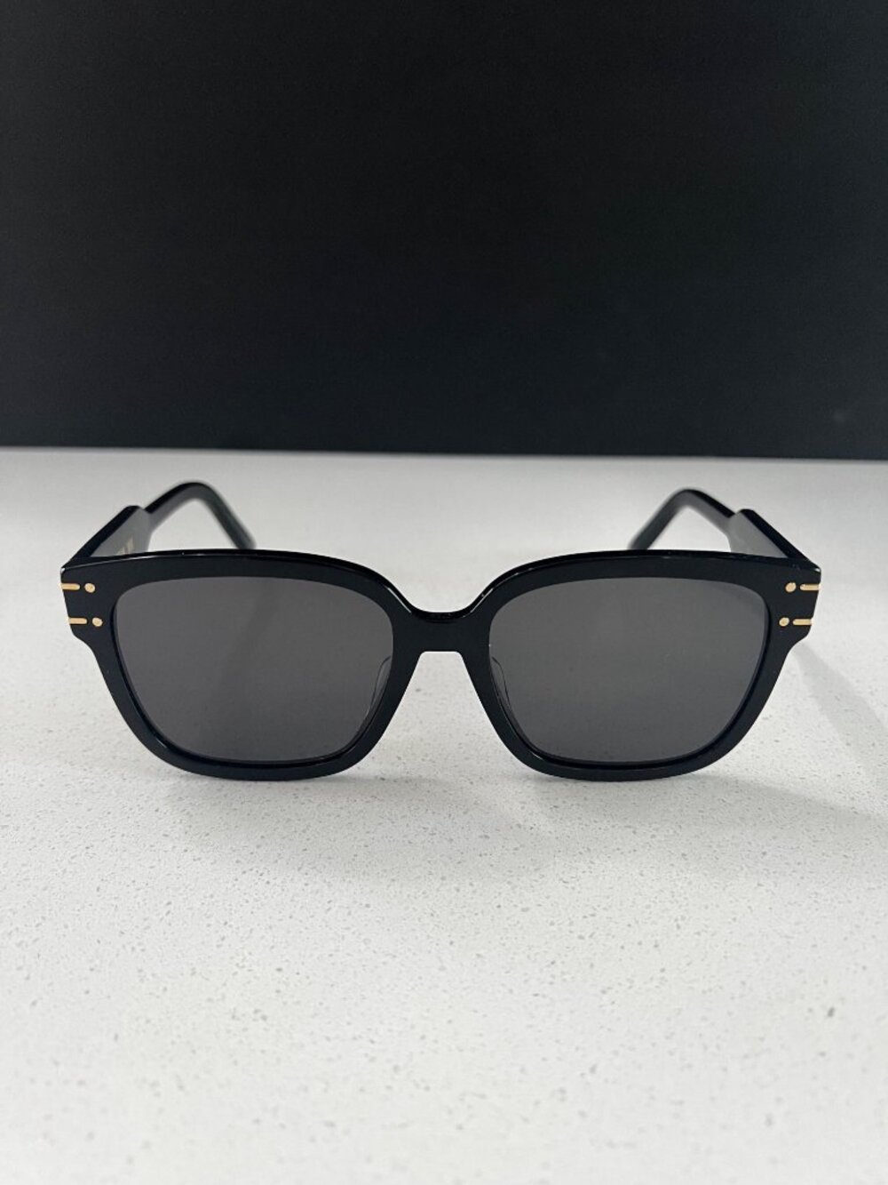 DIOR DiorSignature S7F black Sunglasses - Picture 3 of 10